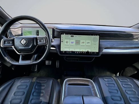 Used 2023 Rivian R1S Adventure AWD/4WD image 10