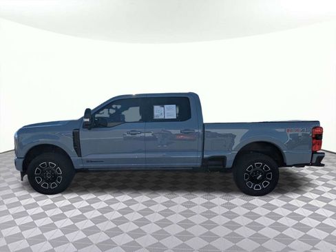 Used 2026 Ford F250 Platinum AWD/4WD image 6