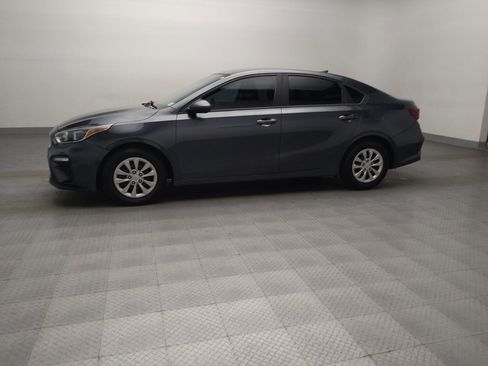 Used 2021 Kia Forte Sedan FWD image 2