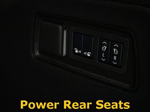 Used 2025 Cadillac Escalade V image 47