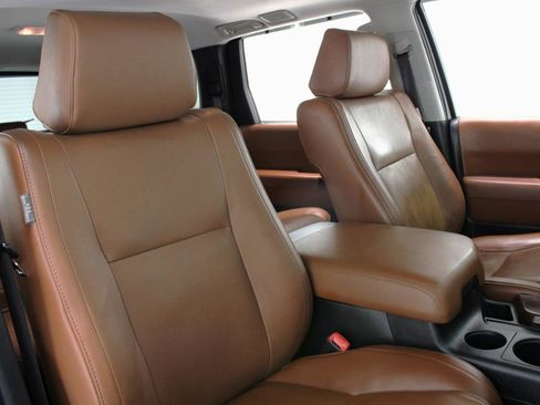 Used 2008 Toyota Sequoia Platinum image 51