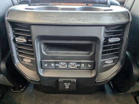Used 2026 RAM 1500 Limited AWD/4WD image 18