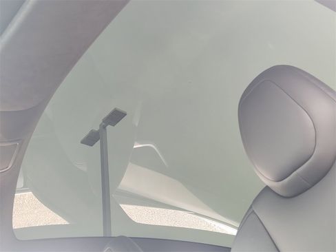 Used 2021 Tesla Model S Long Range image 18