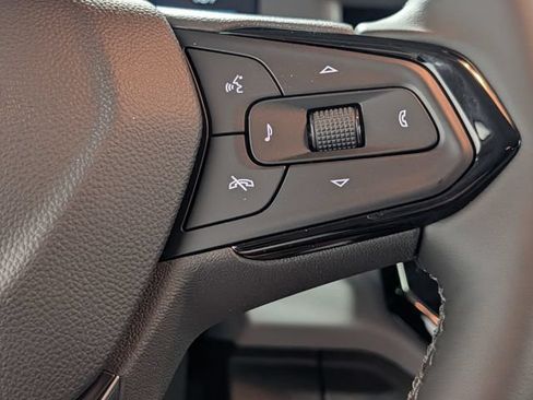New 2027 Chevrolet Bolt LT w/ Comfort Package FWD image 19