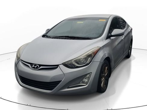 Used 2014 Hyundai Elantra SE w/ Option Group 02 image 3