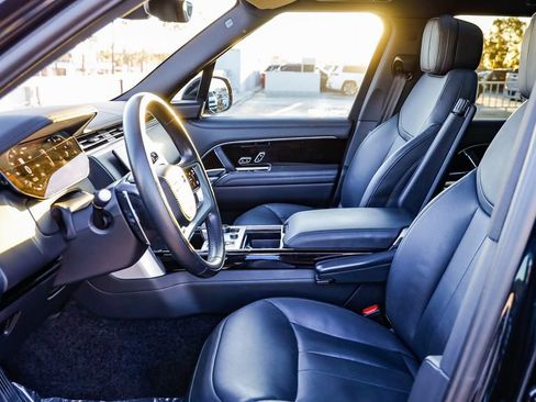 Used 2023 Land Rover Range Rover SE image 21