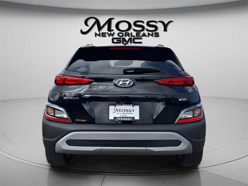 Used 2023 Hyundai Kona SEL w/ Cargo Package image 6