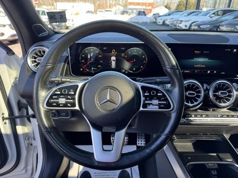Certified 2021 Mercedes-Benz GLB 250 4MATIC image 15