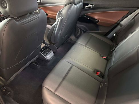 Certified 2022 Volkswagen ID.4 Pro S image 14