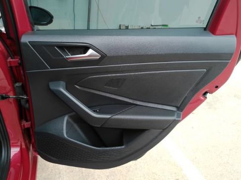 Used 2022 Volkswagen Jetta SEL FWD image 25