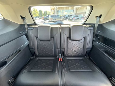 Used 2025 Volkswagen Atlas SE AWD/4WD image 20