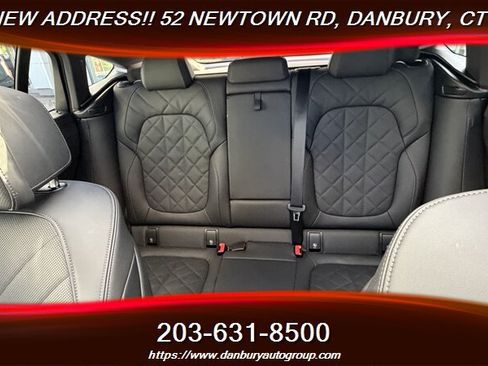 Used 2026 BMW X6 xDrive40i AWD/4WD image 30
