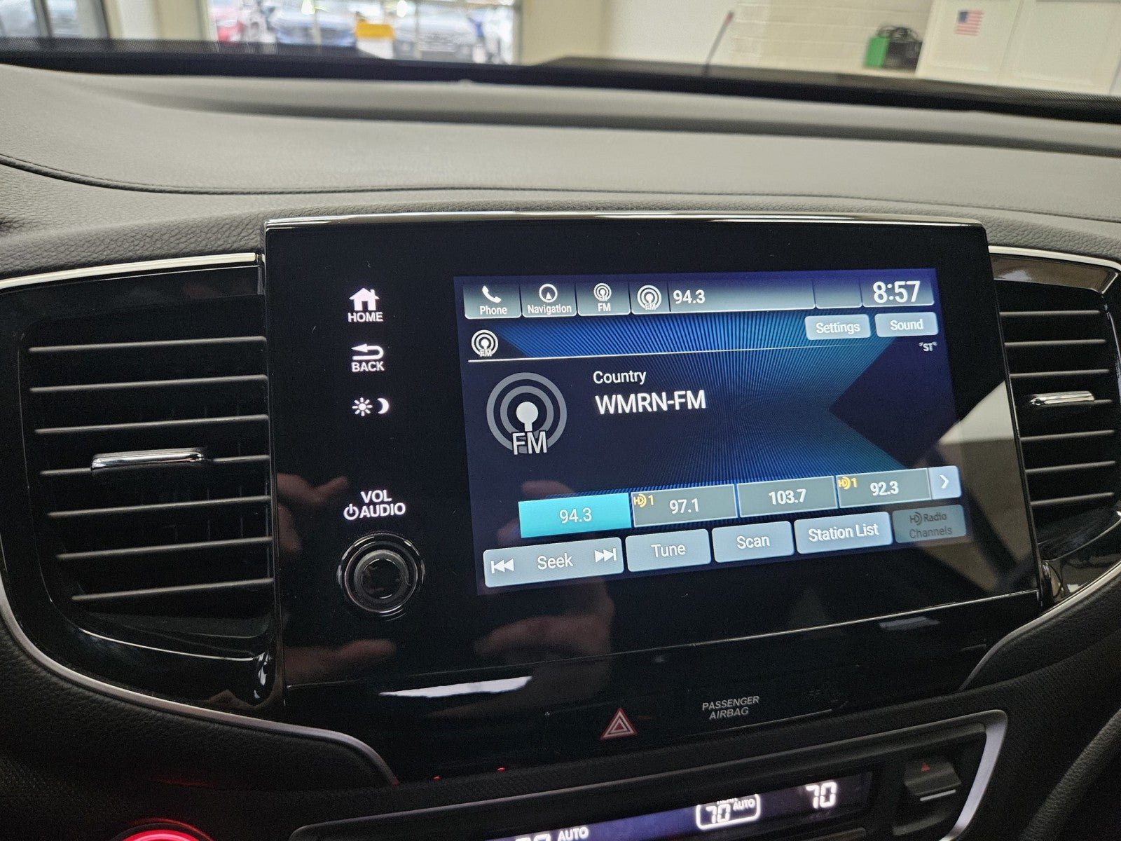 Used 2023 Honda Passport TrailSport image 24