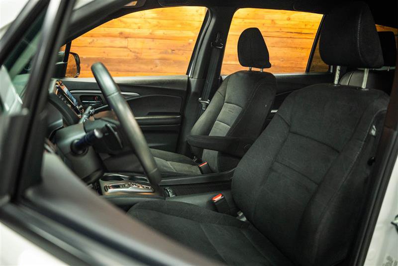 Used 2022 Honda Pilot Sport image 9