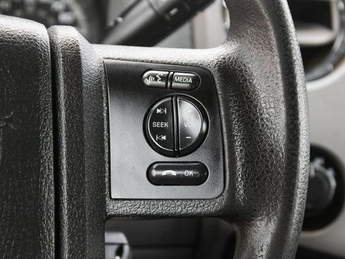 Used 2016 Ford F550 4x4 Crew Cab Super Duty image 27
