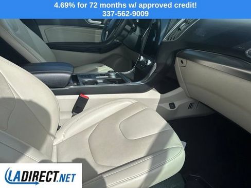 Used 2022 Ford Edge Titanium AWD/4WD image 10
