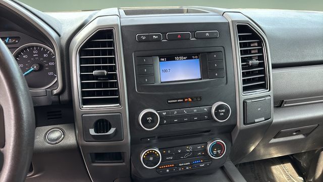 Used 2018 Ford Expedition Max XLT w/ Equipment Group 201A AWD/4WD image 25