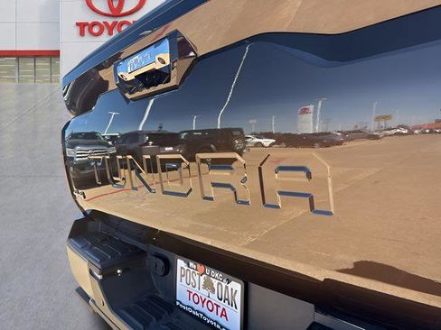 Used 2024 Toyota Tundra Limited w/ Power Package image 13