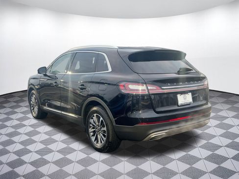 Used 2023 Lincoln Nautilus AWD w/ Premium Package image 3