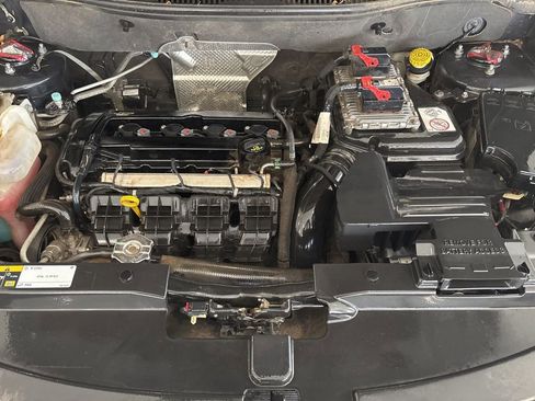 Used 2014 Jeep Compass Latitude image 3