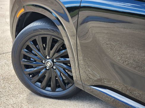 Used 2024 Hyundai Palisade Calligraphy AWD/4WD image 17