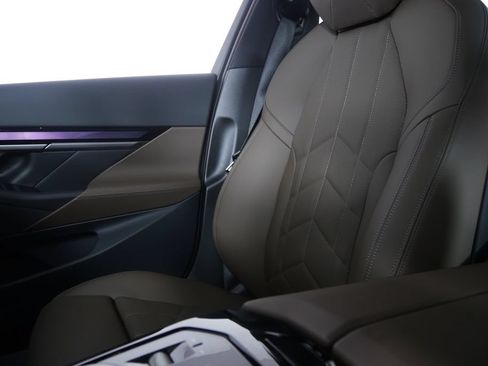 New 2027 BMW 530i w/ M Sport Package RWD image 22