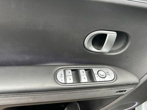 Used 2023 Hyundai Ioniq 5 Limited image 20