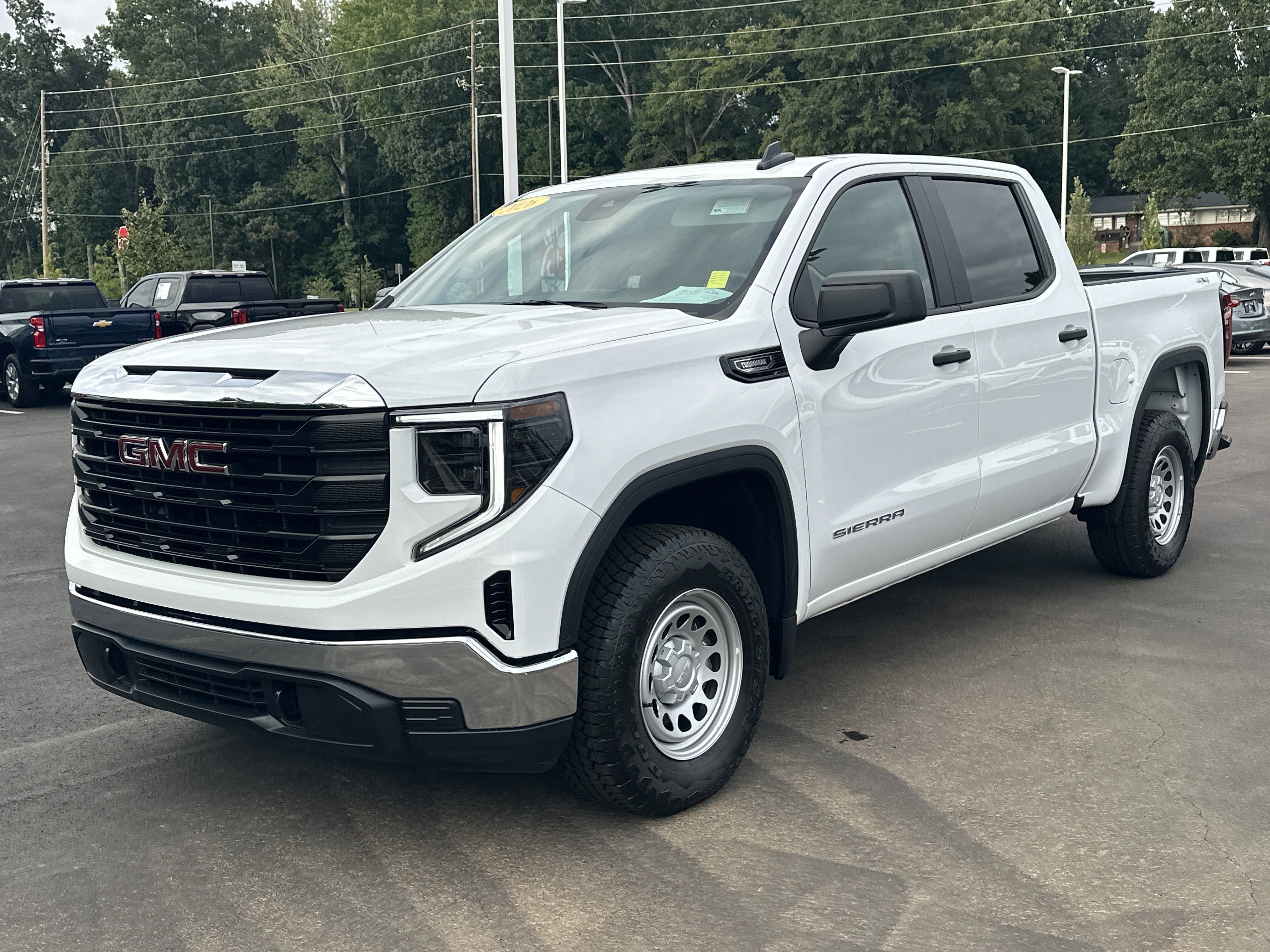 Used 2026 GMC Sierra 1500 Pro w/ Pro Value Package AWD/4WD image 4