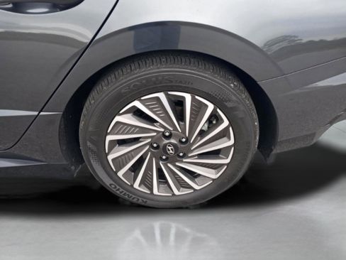 Used 2025 Hyundai Sonata Limited image 38