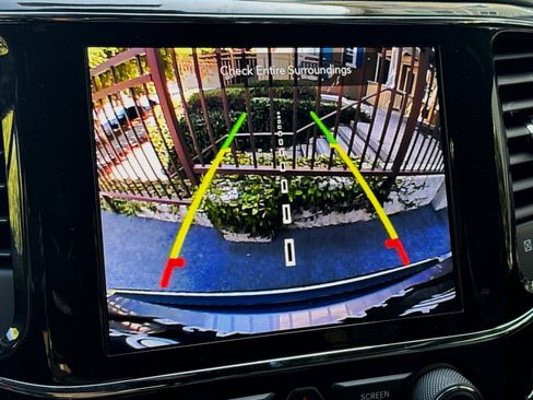 Certified 2021 Jeep Grand Cherokee Limited w/ Luxury Group II image 20