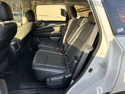 Used 2020 INFINITI QX60 Luxe image 9