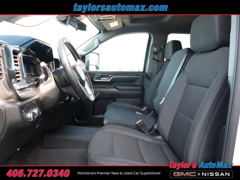 Used 2025 GMC Sierra 3500 SLE w/ SLE Value Package image 6