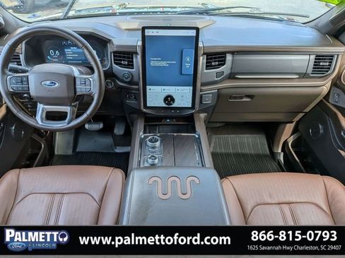 Used 2022 Ford Expedition Max King Ranch AWD/4WD image 16