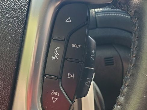 Used 2014 Chevrolet Traverse LT w/ All-Star Edition image 23