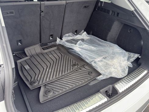 Certified 2025 Audi Q5 Premium w/ Premium Plus AWD/4WD image 30