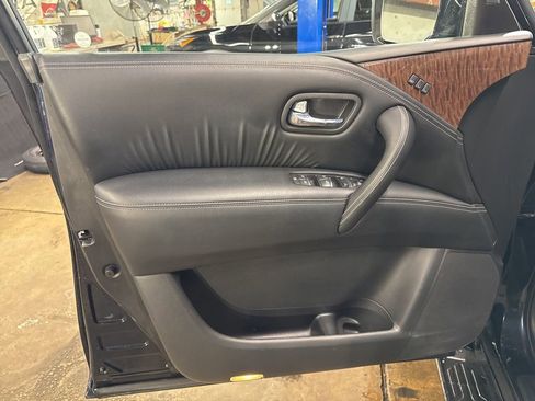 Used 2019 Nissan Armada SL w/ Premium Package image 11