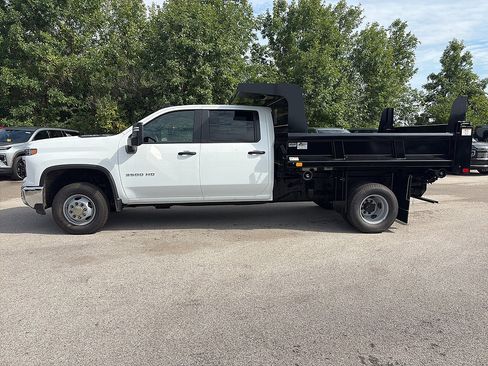 New 2026 Chevrolet Silverado 3500 W/T w/ WT Convenience Package AWD/4WD image 2