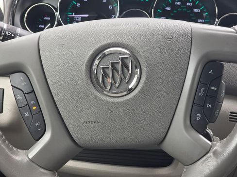 Used 2017 Buick Enclave Leather w/ Trailering Package image 16