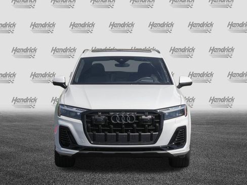 Used 2025 Audi Q7 3.0T Prestige w/ Prestige Package AWD/4WD image 3