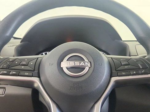 Used 2024 Nissan Altima 2.5 SV FWD image 17
