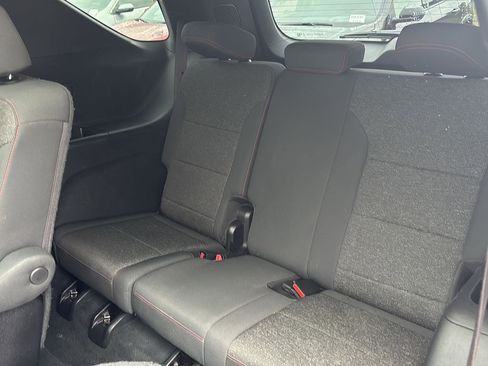 Used 2024 Chevrolet Traverse Z71 w/ Enhanced Driving Package image 20