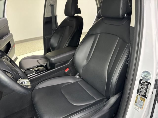 Used 2023 Kia Sportage EX FWD image 16
