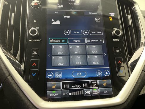 Used 2023 Subaru Ascent Premium w/ Convenience Package image 17