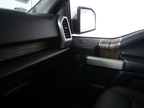 Used 2020 Ford F150 Lariat AWD/4WD image 27