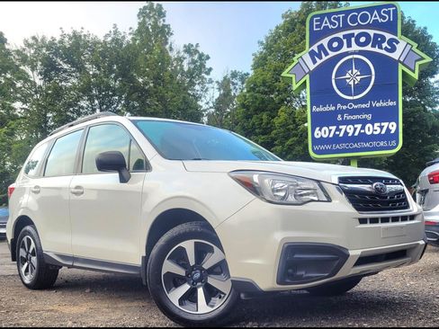 Used 2018 Subaru Forester 2.5i w/ Alloy Wheel Package AWD/4WD image 1