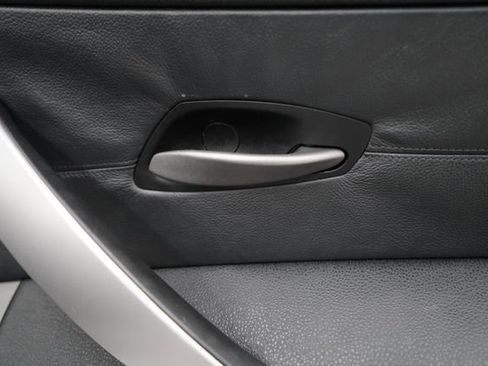 Used 2003 BMW Z4 2.5i image 50