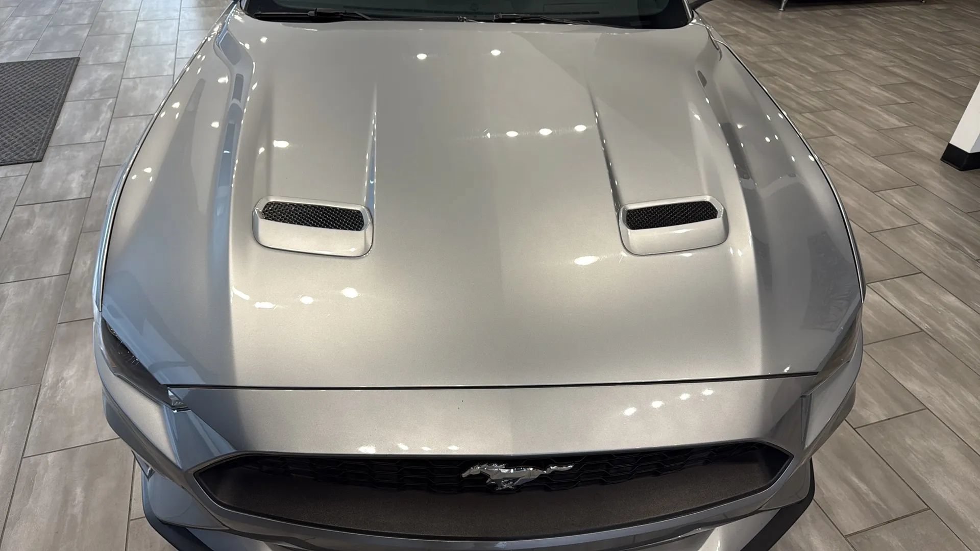 Used 2022 Ford Mustang Premium w/ Equipment Group 201A RWD image 10