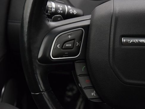 Used 2019 Land Rover Range Rover Evoque image 23