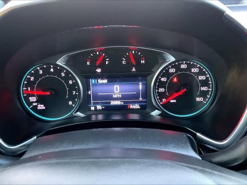 Used 2023 Chevrolet Equinox LT image 24