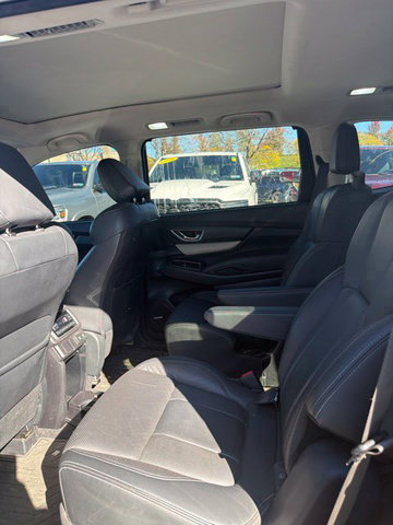 Used 2022 Subaru Ascent Limited w/ Technology Package AWD/4WD image 9